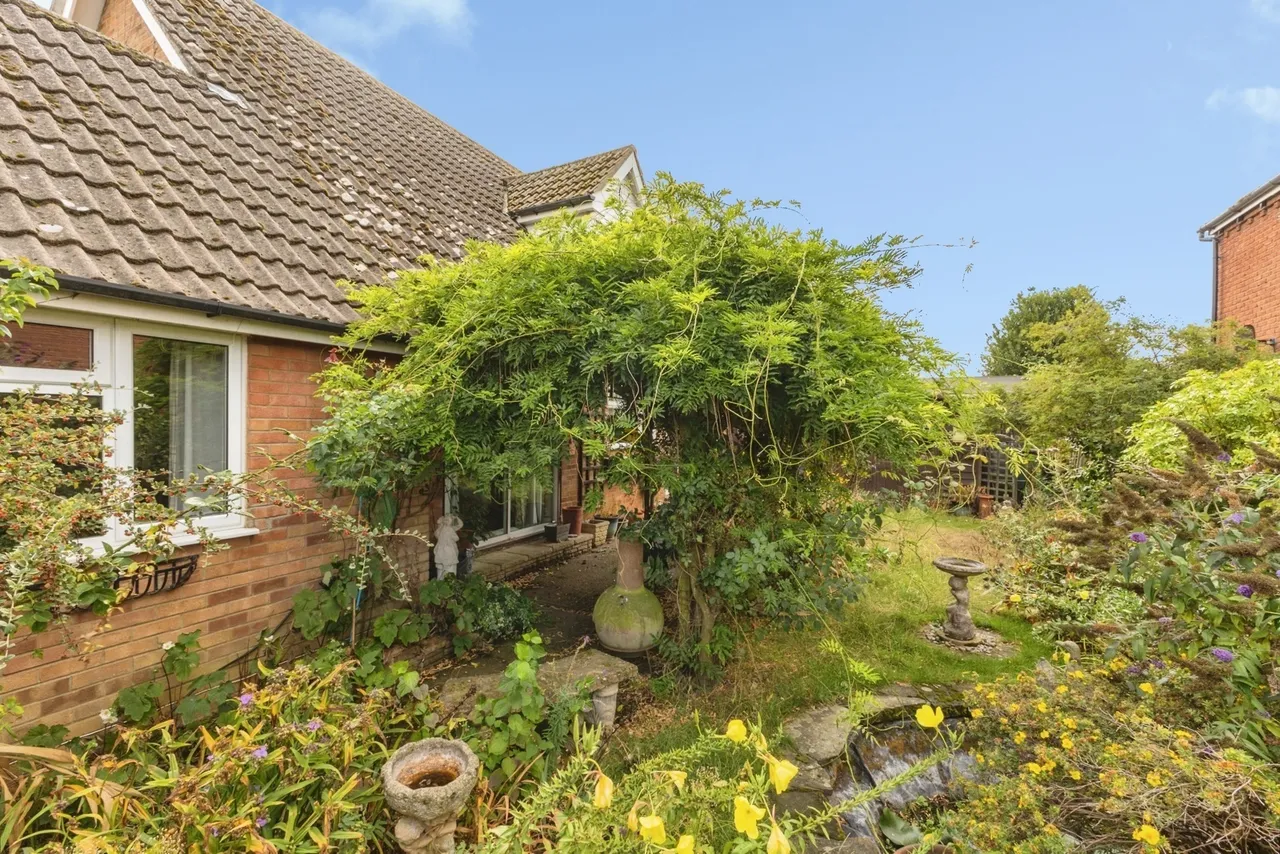Westgate, Shropham, Attleborough, Norfolk, NR17, photo 21