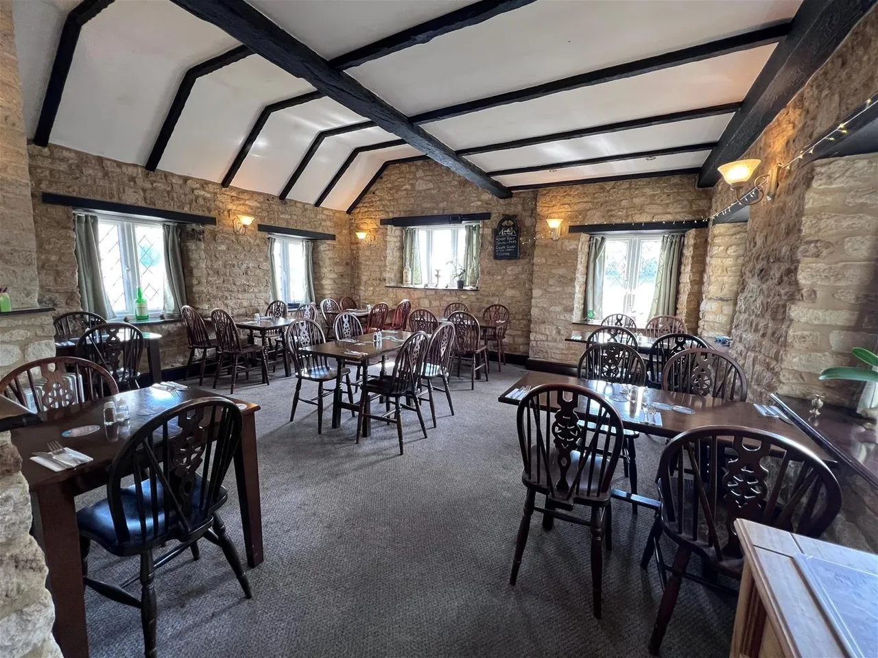 East Stour, Gillingham, Dorset SP8 5JS, photo 10