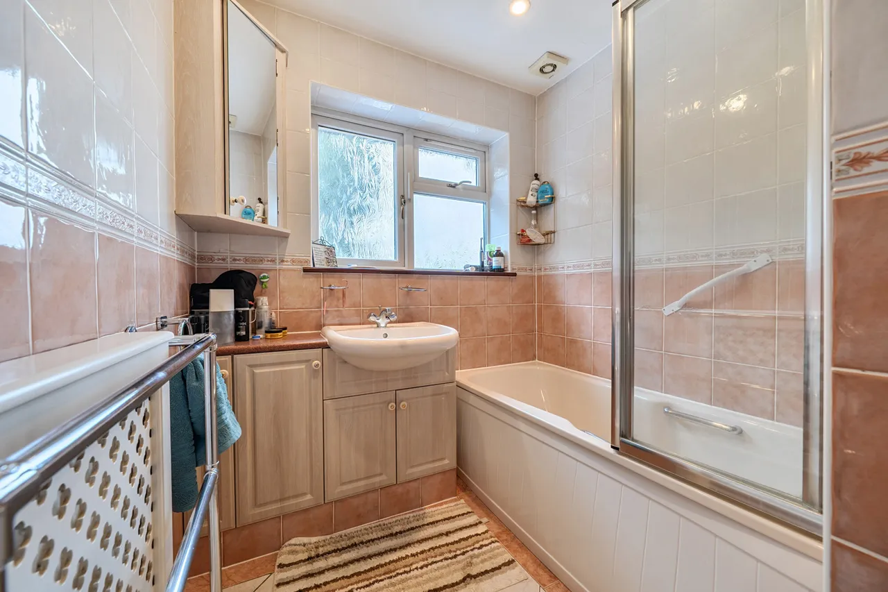 Westbury Road, Northwood, HA6, photo 12
