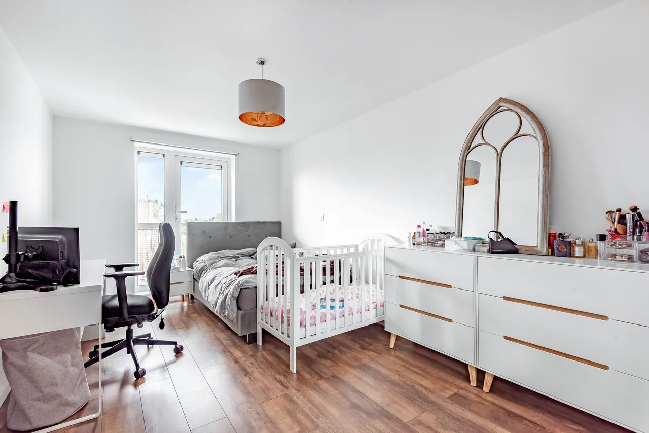 Lyons Way, Slough, SL2, photo 5