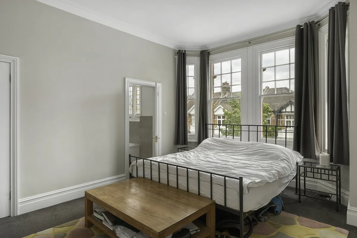 Messaline Avenue, London, W3, photo 14