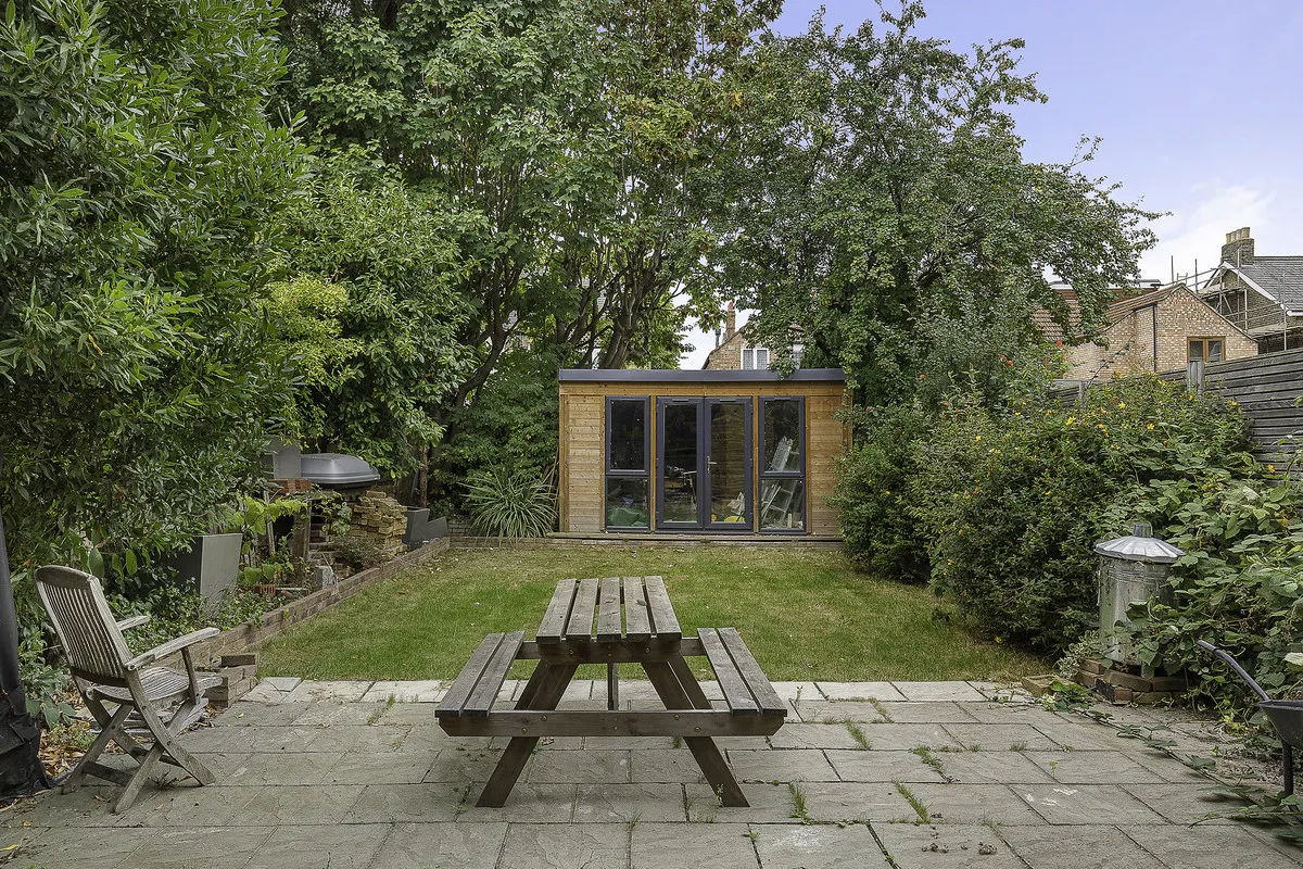 Messaline Avenue, London, W3, photo 9