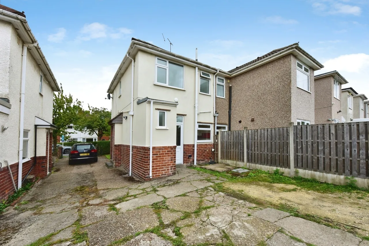Ridgehill Avenue, Sheffield, S12, photo 21