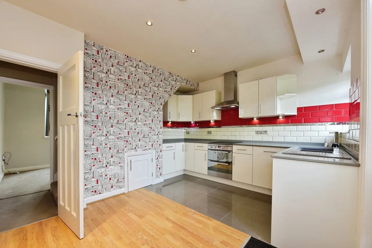 Ridgehill Avenue, Sheffield, S12, photo 13