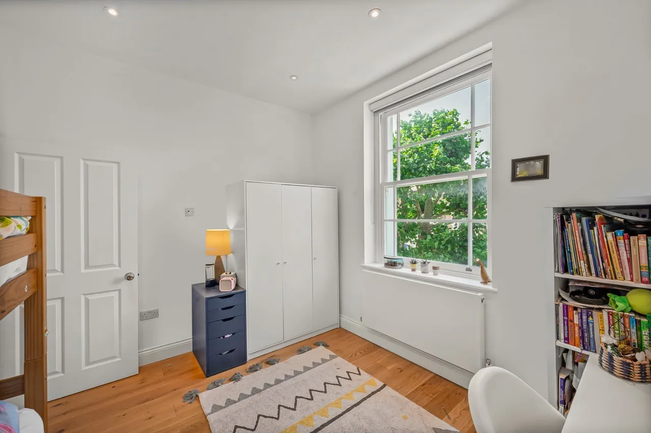 St. Augustines Road, Camden, NW1, photo 12
