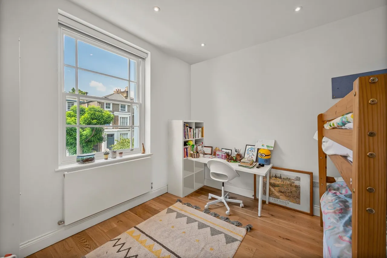 St. Augustines Road, Camden, NW1, photo 10