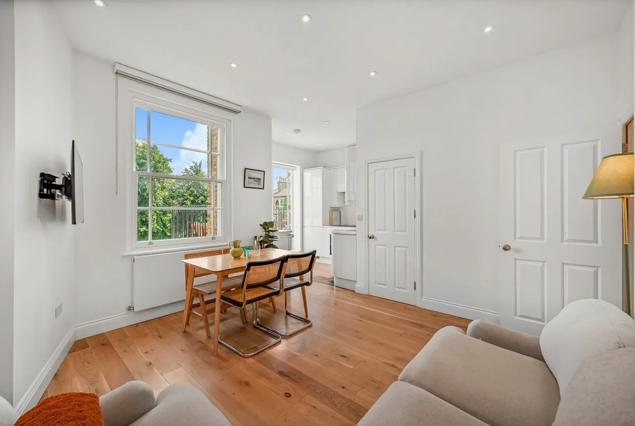 St. Augustines Road, Camden, NW1, photo 7
