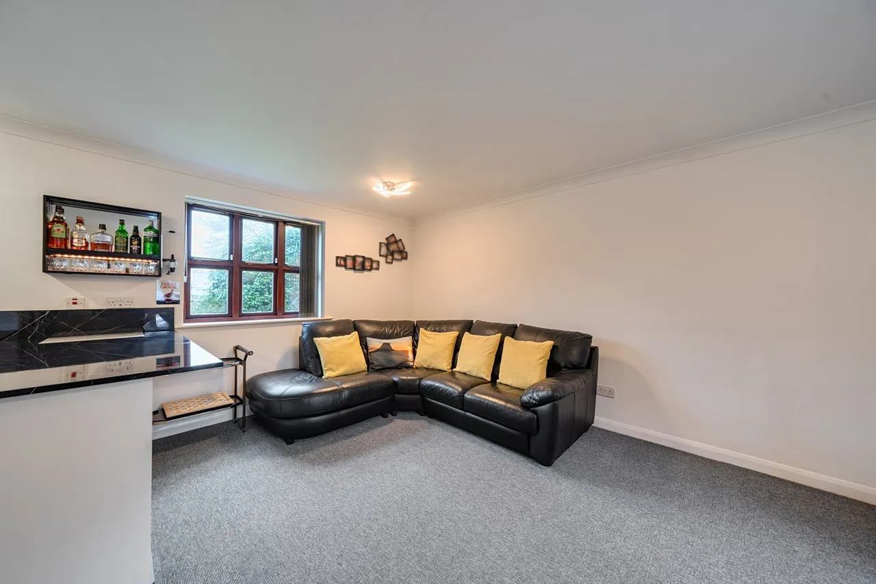Lodgehill Park Close, Harrow, HA2, photo 11