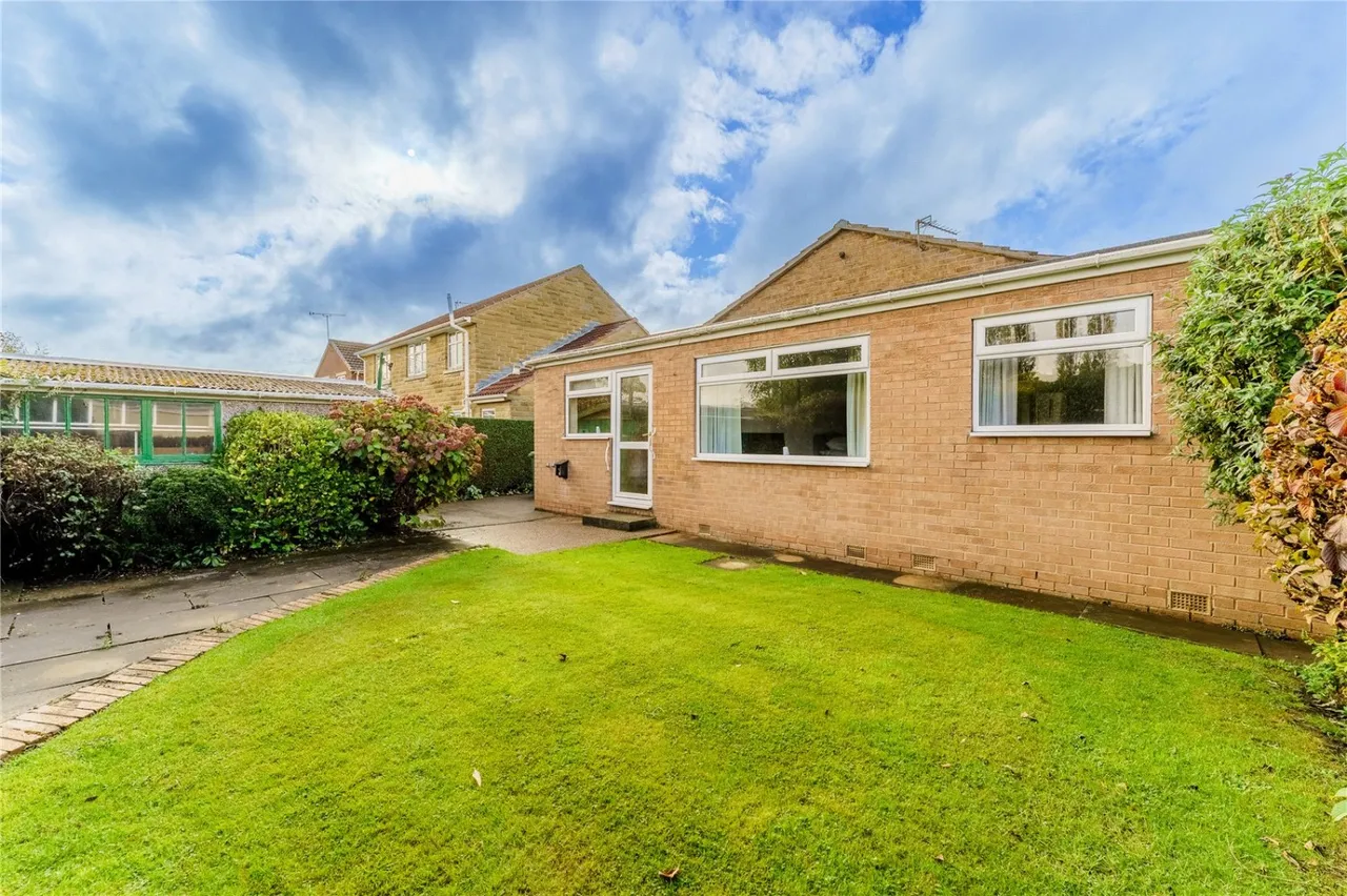 Orchard Drive, Ackworth, WF7, photo 25