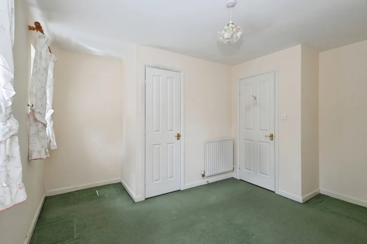 Chapel Drive, ASHTON-UNDER-LYNE, Lancashire, OL6, photo 12