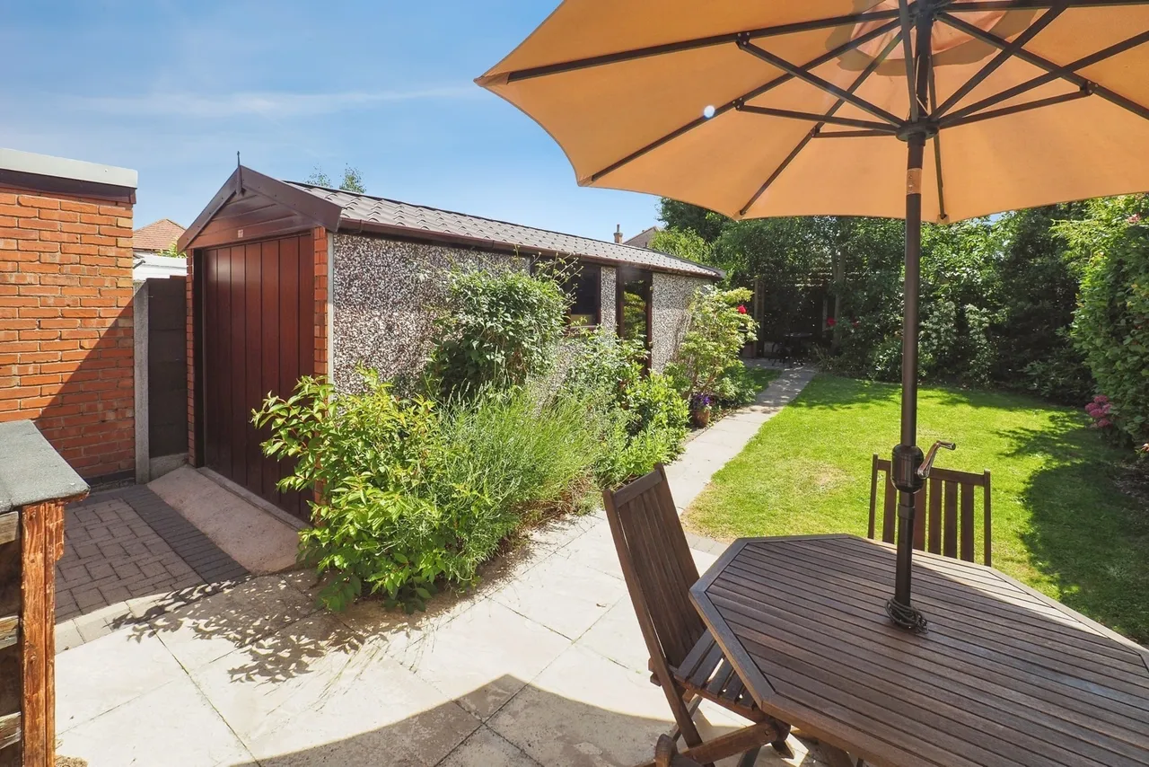 Hambledon Drive, Wollaton, Nottingham, NG8, photo 18