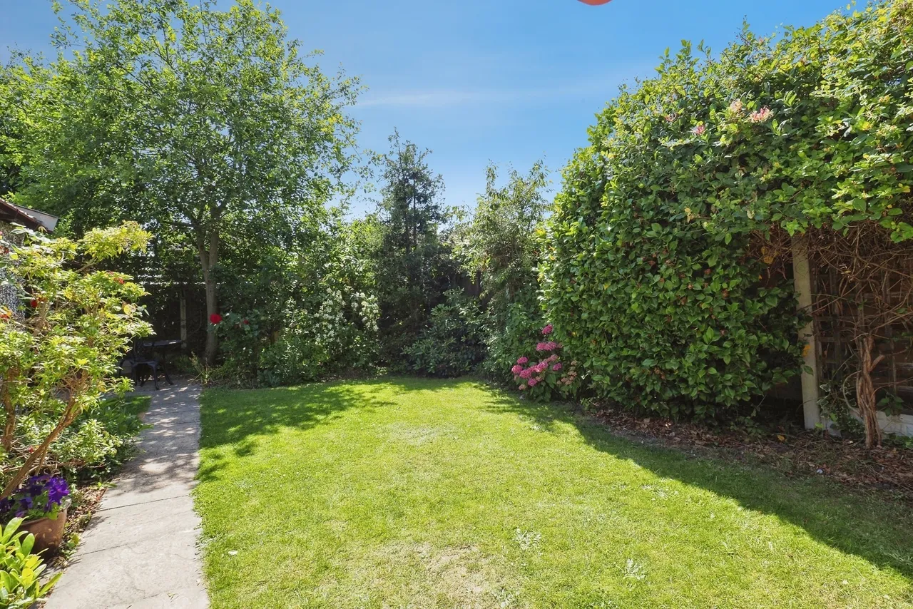 Hambledon Drive, Wollaton, Nottingham, NG8, photo 17