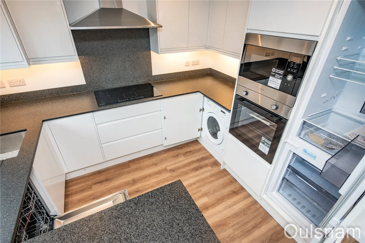 Barley Mow Lane, Catshill, Bromsgrove, Worcestershire, B61 0LU, photo 5