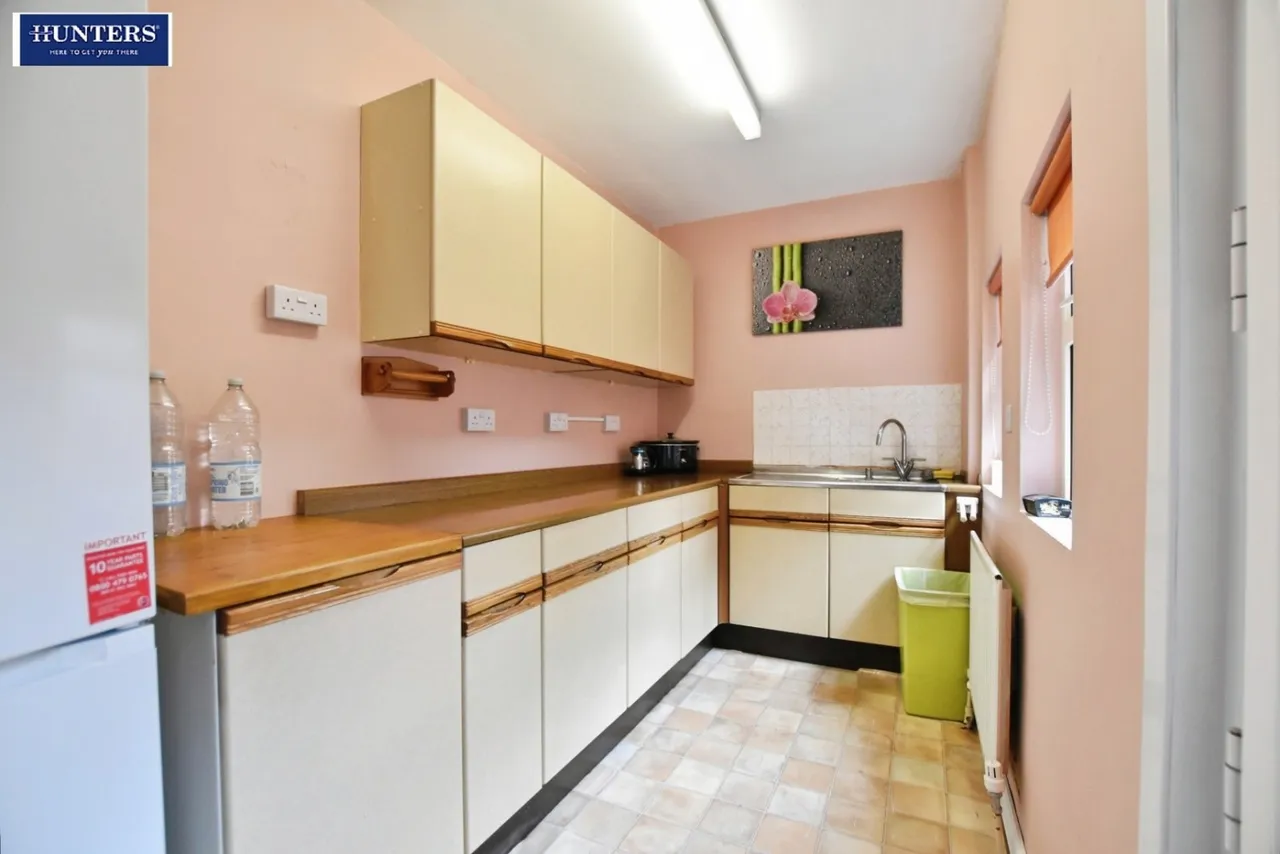 North Parade, Scunthorpe, photo 7
