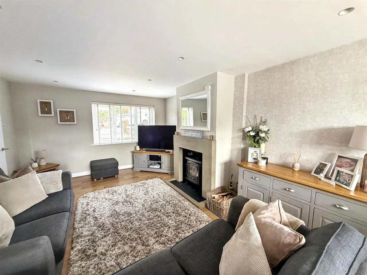 Dene Grove, Silsden, BD20 9NR, photo 4
