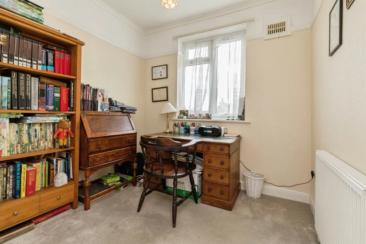 Ridgeway, Yate, BS37, photo 15