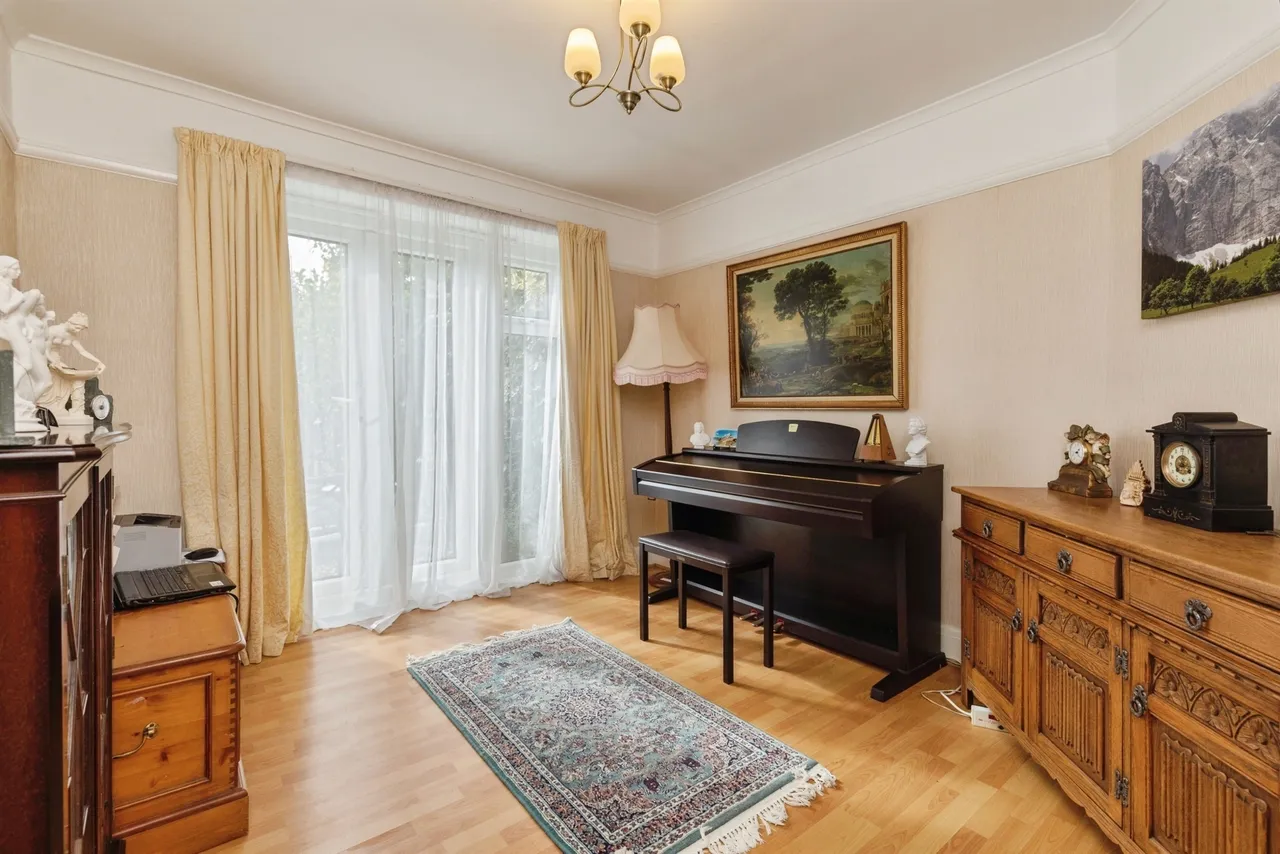 Ridgeway, Yate, BS37, photo 8