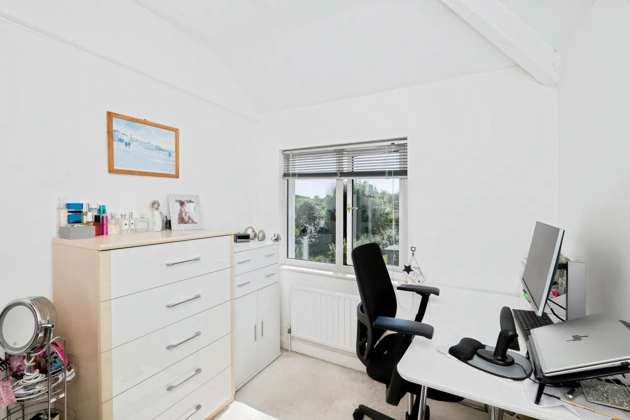 Rosparvah Gardens, Heamoor, TR18, photo 13