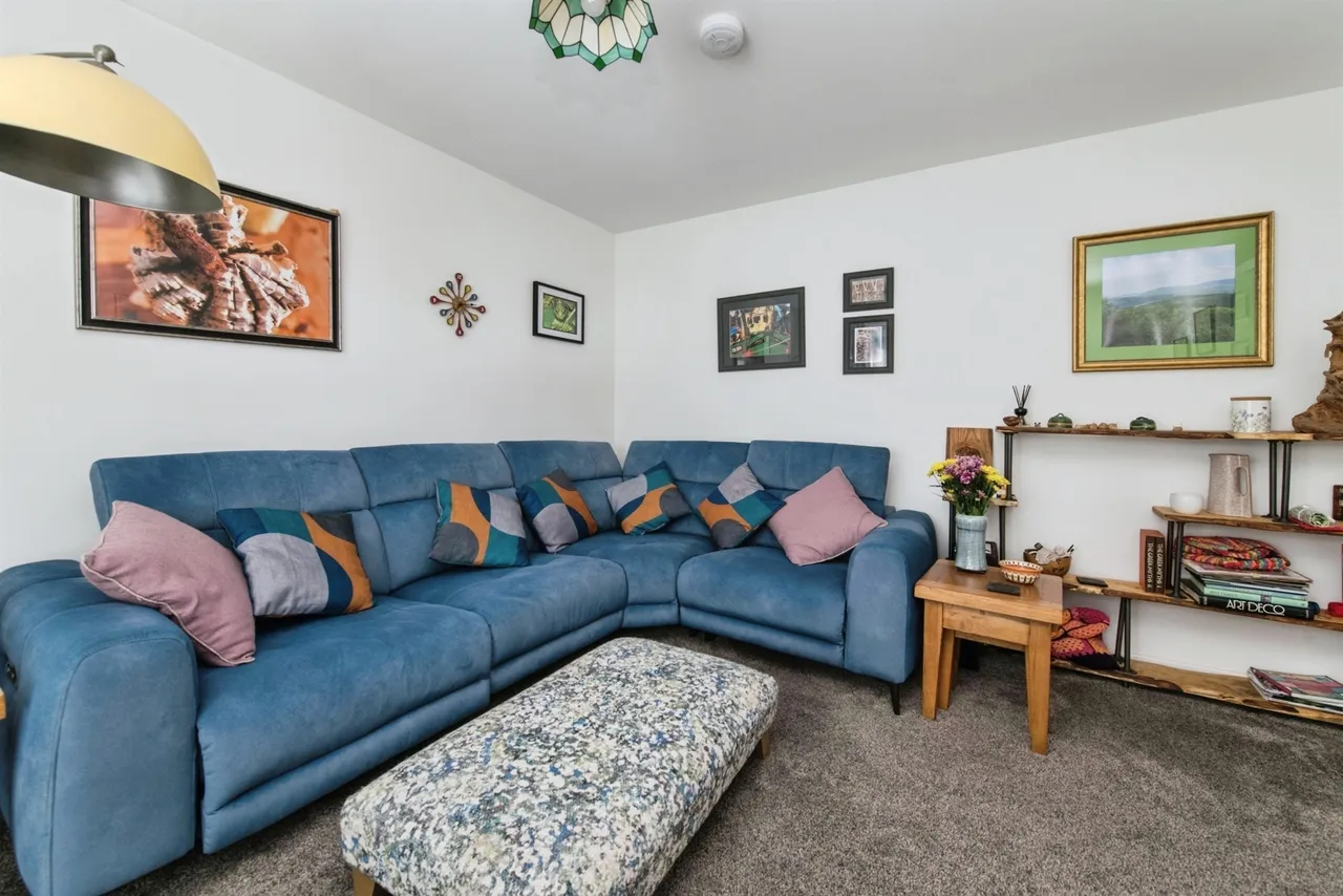 Hornbeam Road, Exeter, photo 3