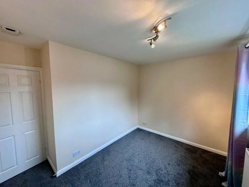 Brookthorpe Way, Silverdale, Nottingham, NG11, photo 13