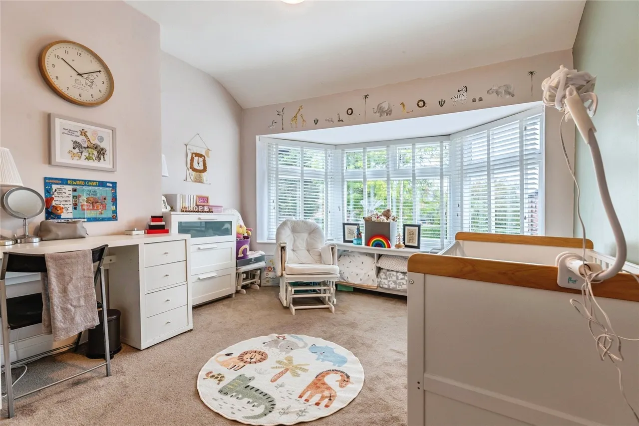 West Meade, Swinton, M27, photo 10