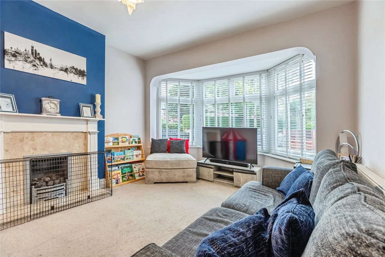 West Meade, Swinton, M27, photo 8