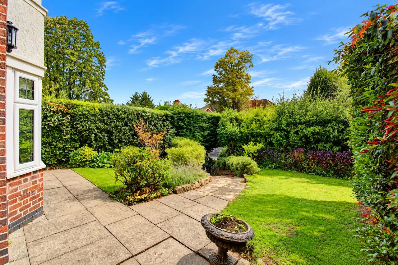 Upper Gungate, Tamworth, B79, photo 28