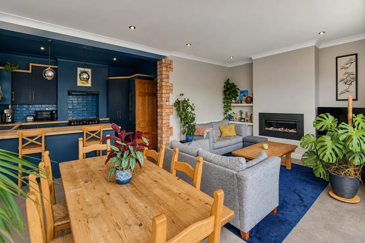 Upper Gungate, Tamworth, B79, photo 4