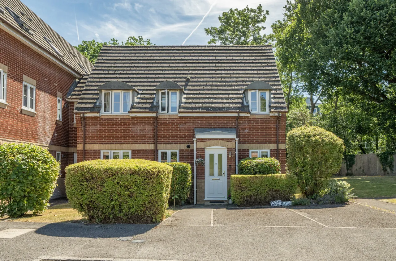 Hitherhooks Hill, Binfield, Bracknell, Berkshire, RG42 4QW, photo 20