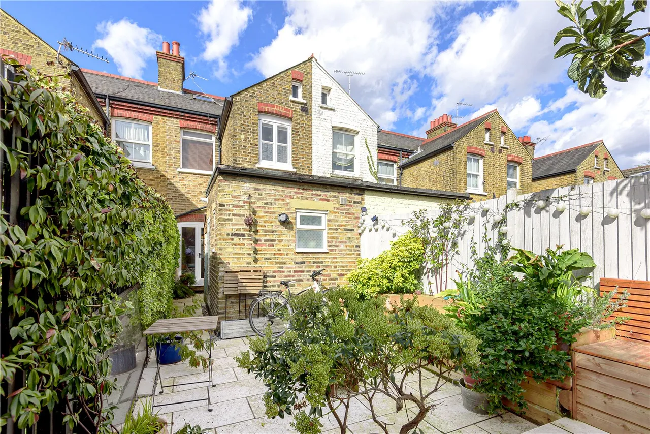 Oldfield Road, Hampton, London, TW12 2AD, photo 11