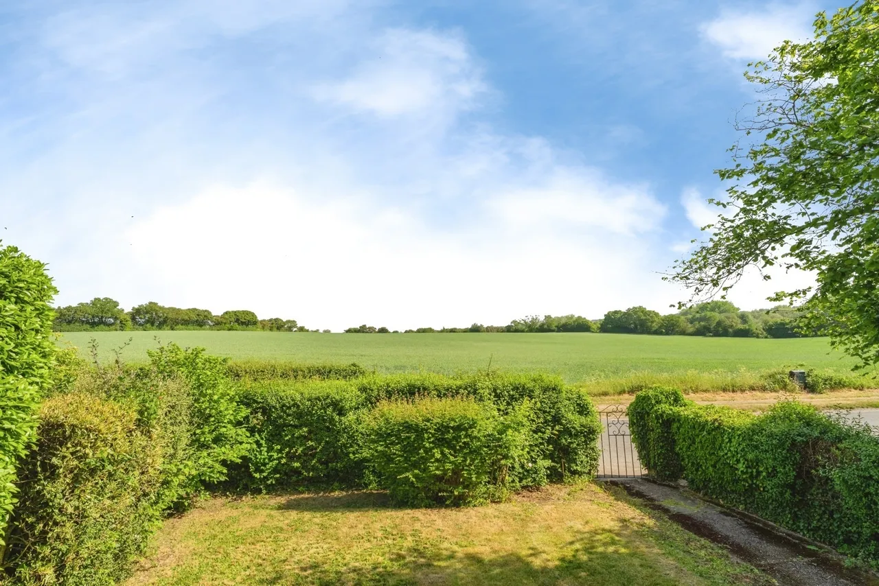 Kitchen Hill, Bulmer, Sudbury, Essex, CO10, photo 4