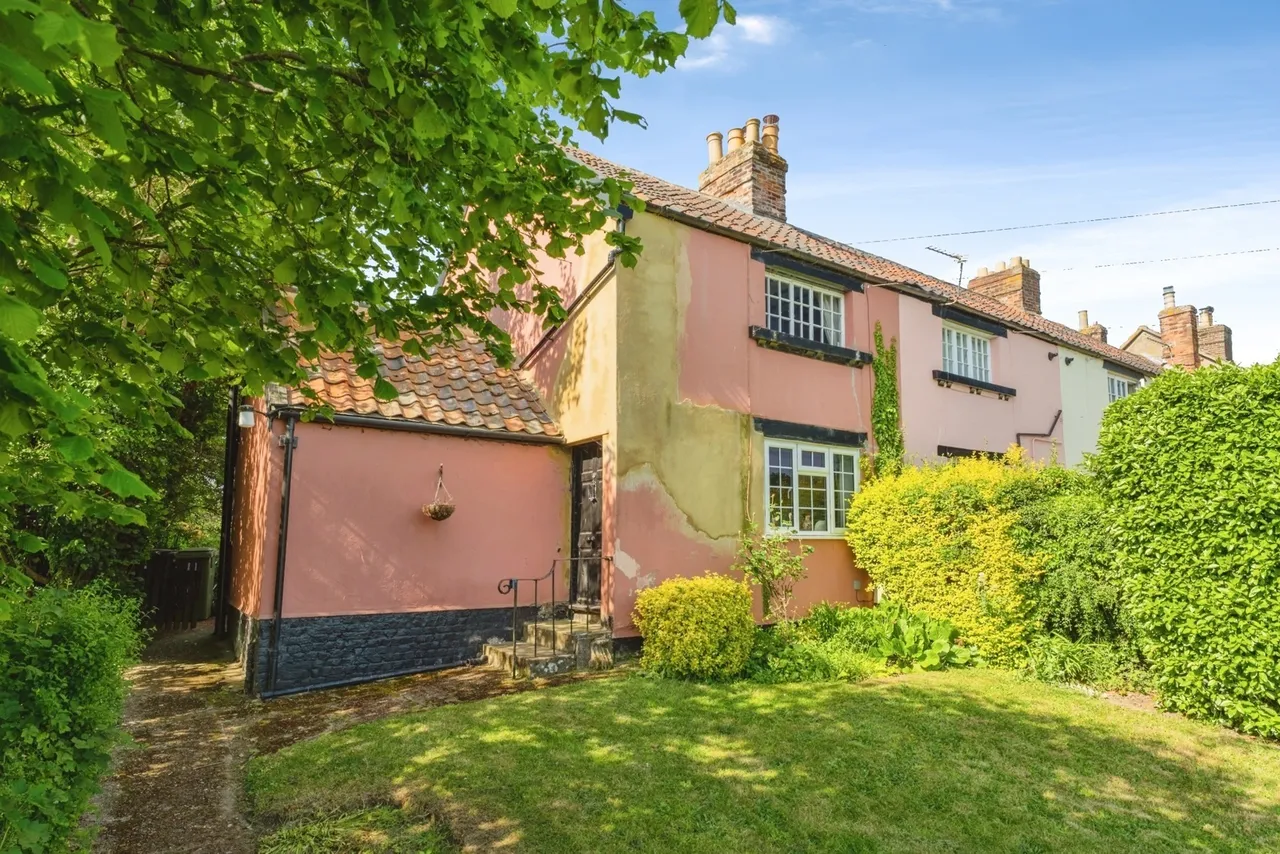 2 bed house for sale — Kitchen Hill, Bulmer, Sudbury, Essex, CO10