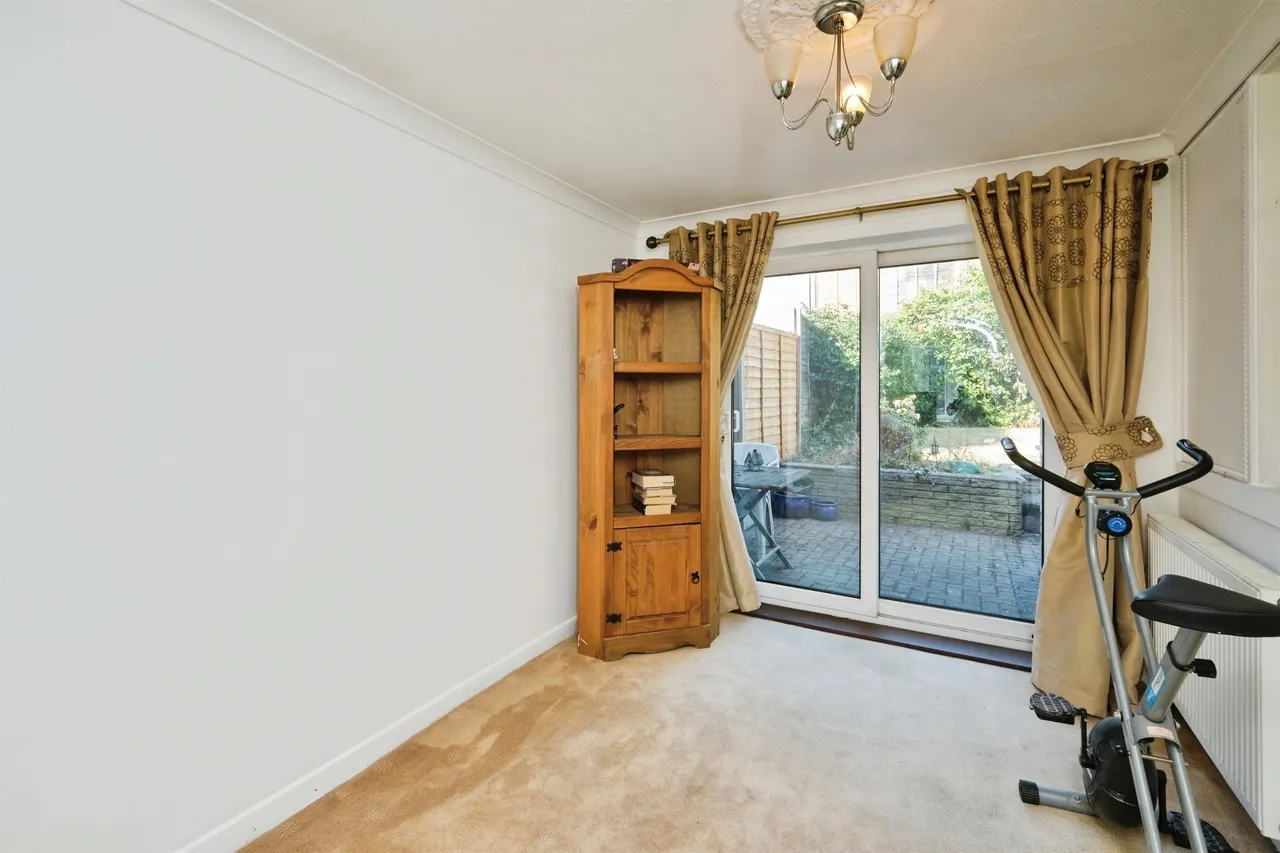 Parkview Crescent, Walsall, WS2, photo 6