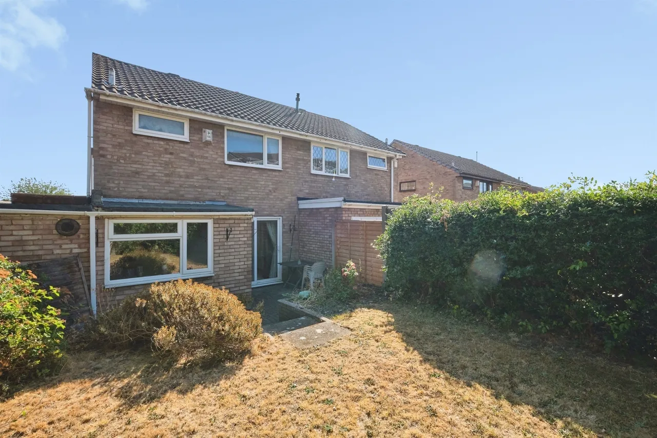 Parkview Crescent, Walsall, WS2, photo 15