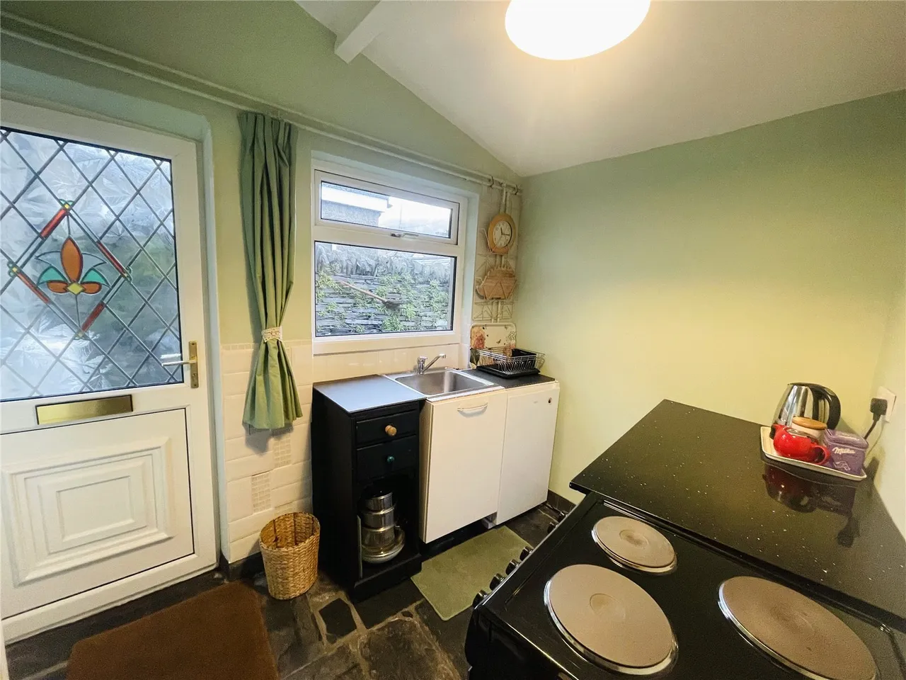 Park Square, Blaenau Ffestiniog, LL41, photo 5