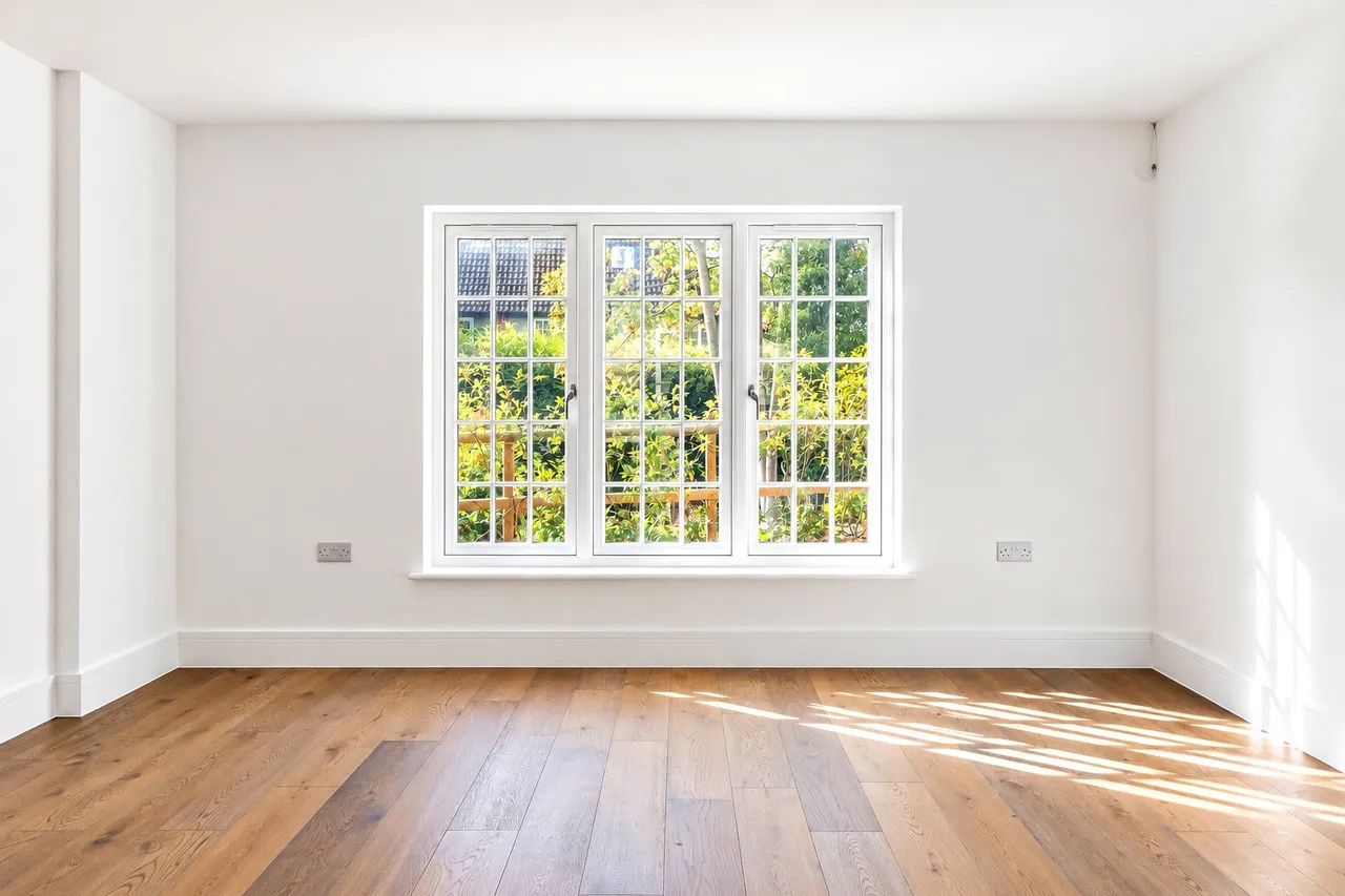 Hookhill Lane, Woking, GU22, photo 3
