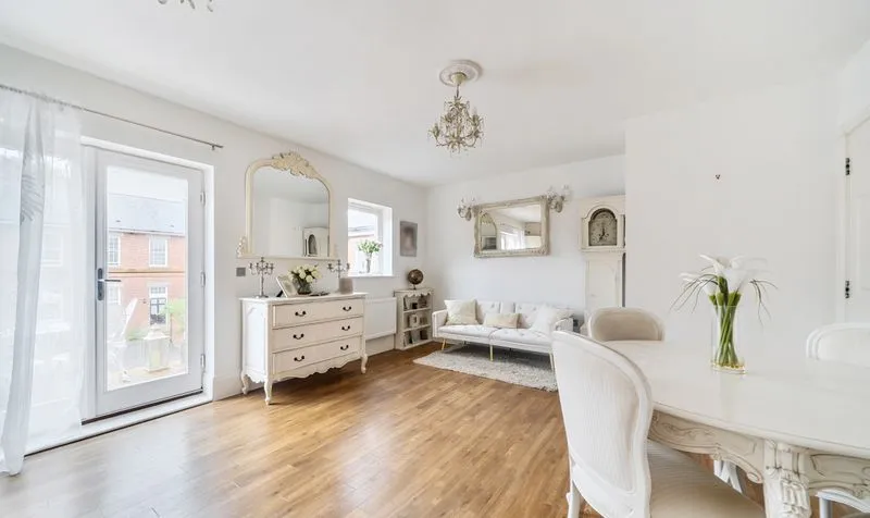 Glanville Way, Epsom, KT19, photo 6