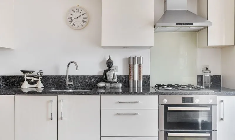 Glanville Way, Epsom, KT19, photo 9