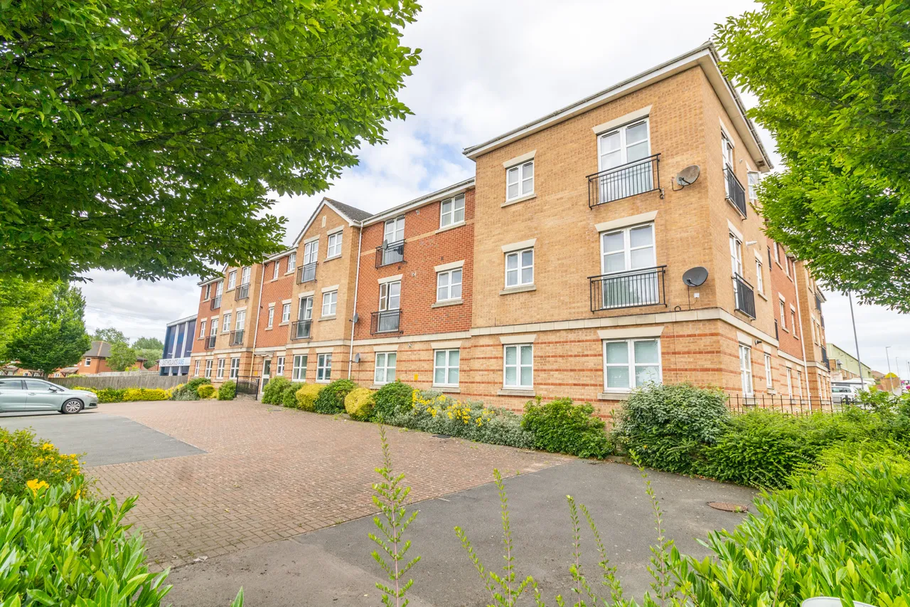 2 bed flat for sale — Fosse Close, Braunstone, Leicester, Leicester, LE3 2RY