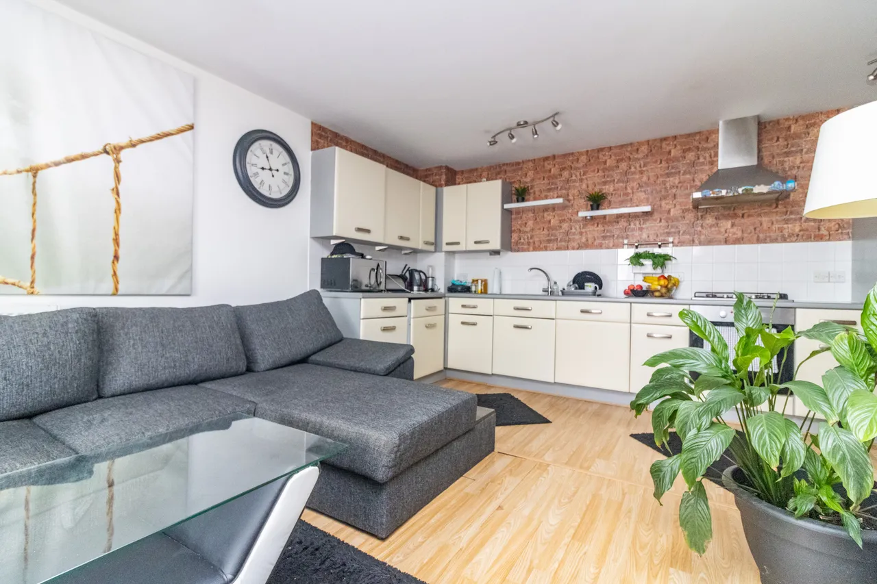 Fosse Close, Braunstone, Leicester, Leicester, LE3 2RY, photo 4