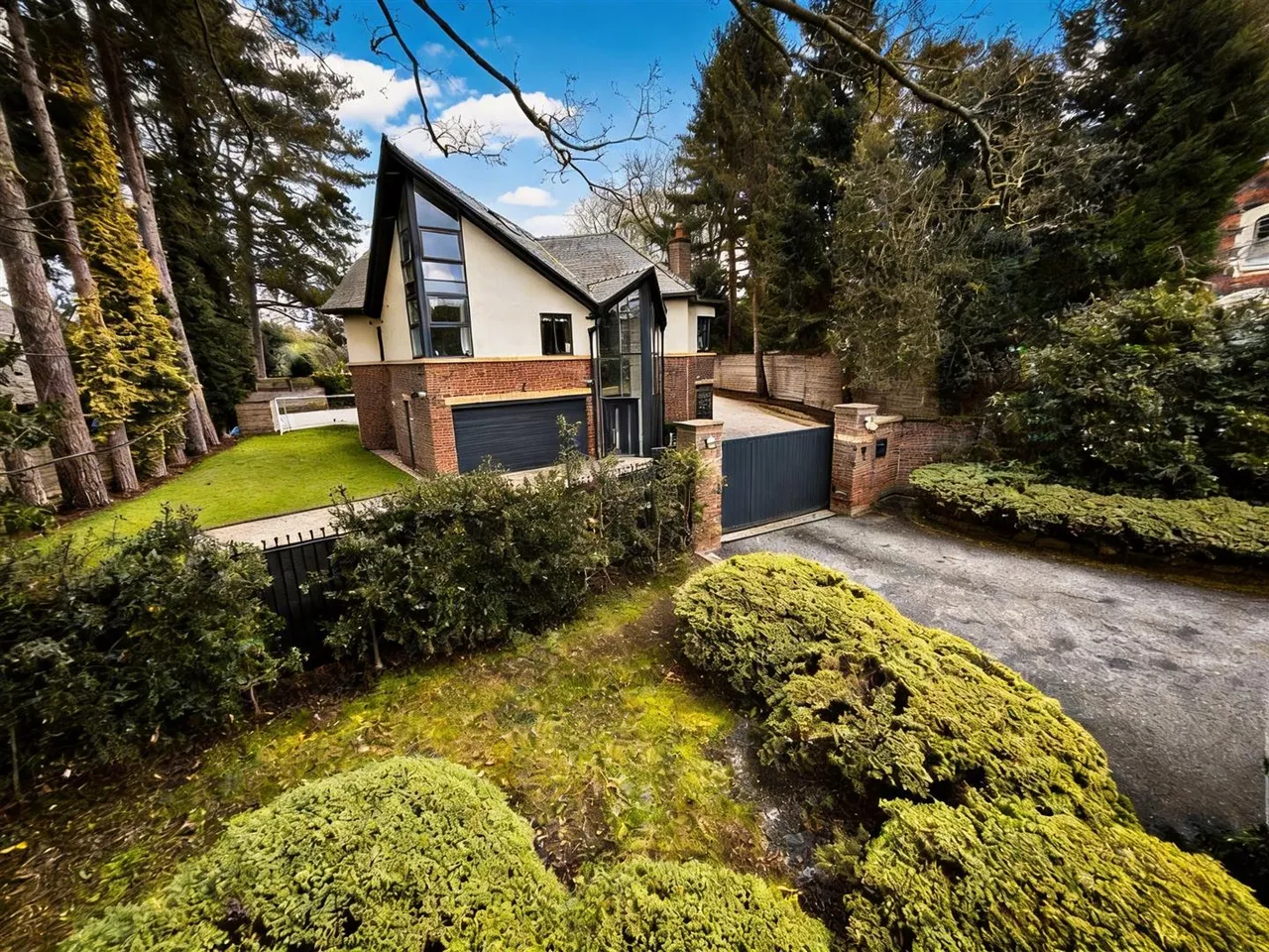 5 bed house for sale, Wilmslow Park South, Wilmslow, SK9