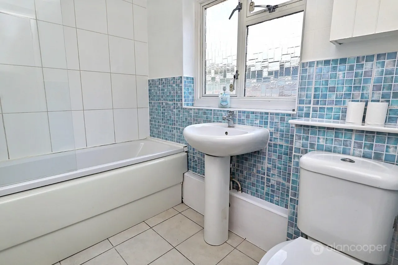 Central Avenue, Abbey Green, CV11, photo 8