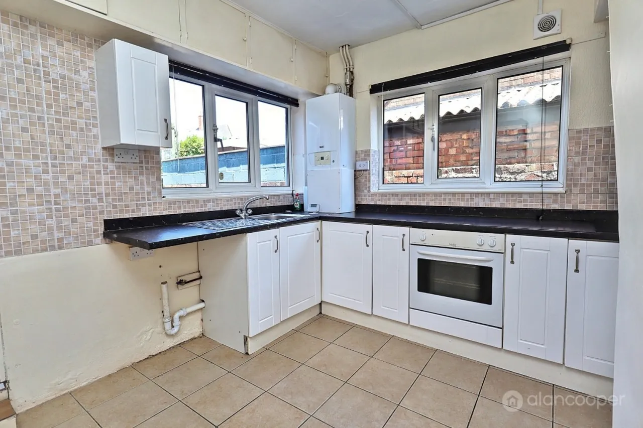 Central Avenue, Abbey Green, CV11, photo 4