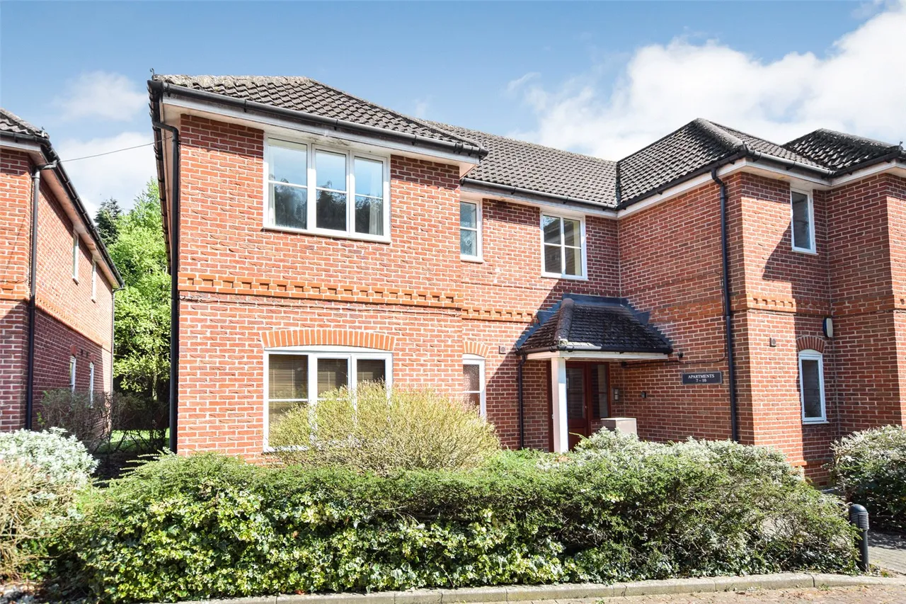 1 bed flat for sale, Mallard Place, Farnborough, GU14