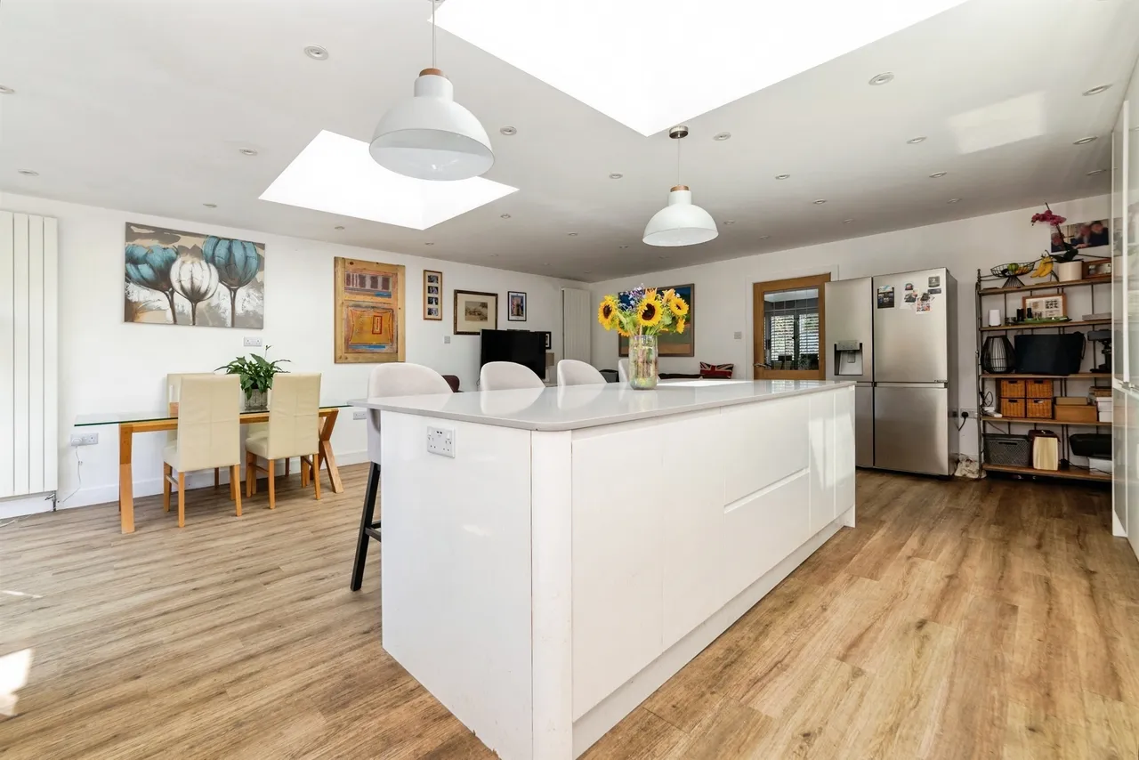 Grange Close, Hertford, photo 9
