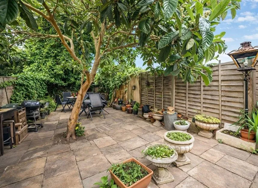 Ferndale Road, Clapham, SW4, photo 10