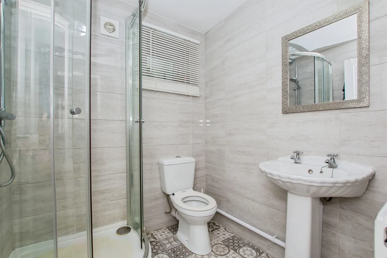 Lincoln Road, Peterborough, PE4, photo 33