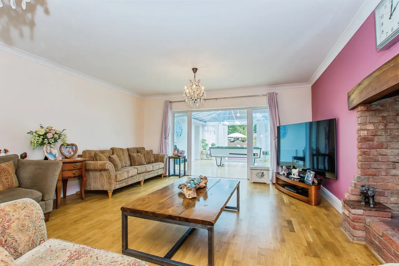 Lincoln Road, Peterborough, PE4, photo 17
