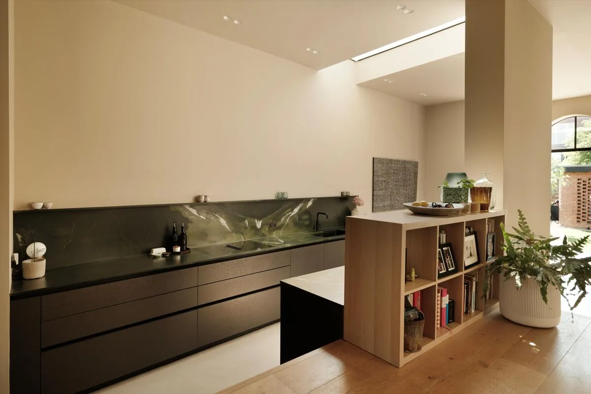 Leighton Gardens, London, NW10, photo 9