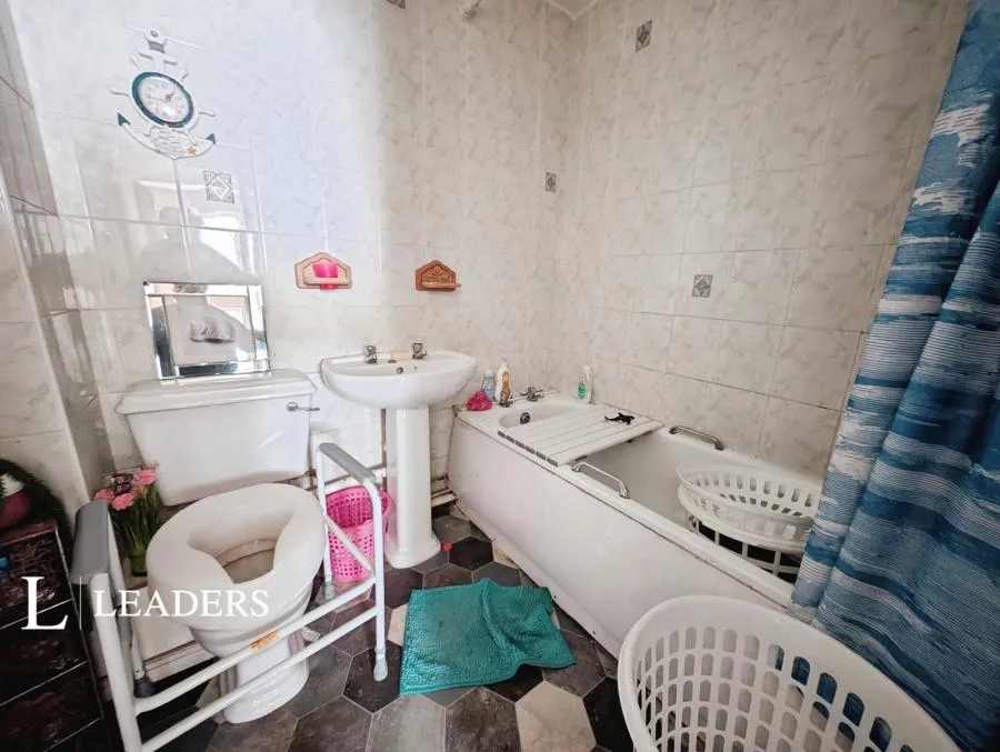 St. Catherines Road, Littlehampton, BN17, photo 6